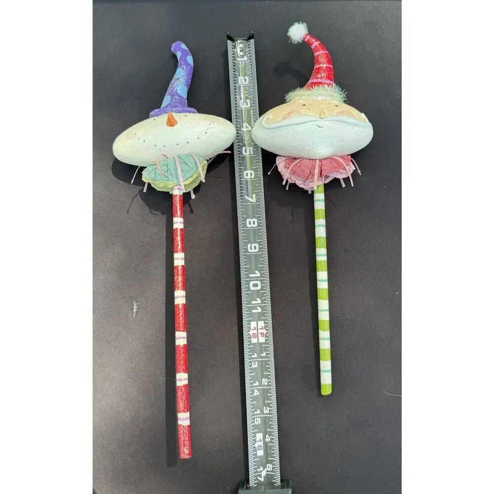 2 Midwest Of Cannon Falls Snowman Whimsical Christmas ornaments -Lo10